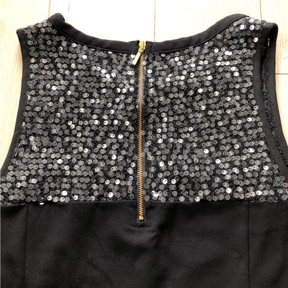 Banana Republic Black Sequin Top Women’s Size 4 - Picture 9 of 9